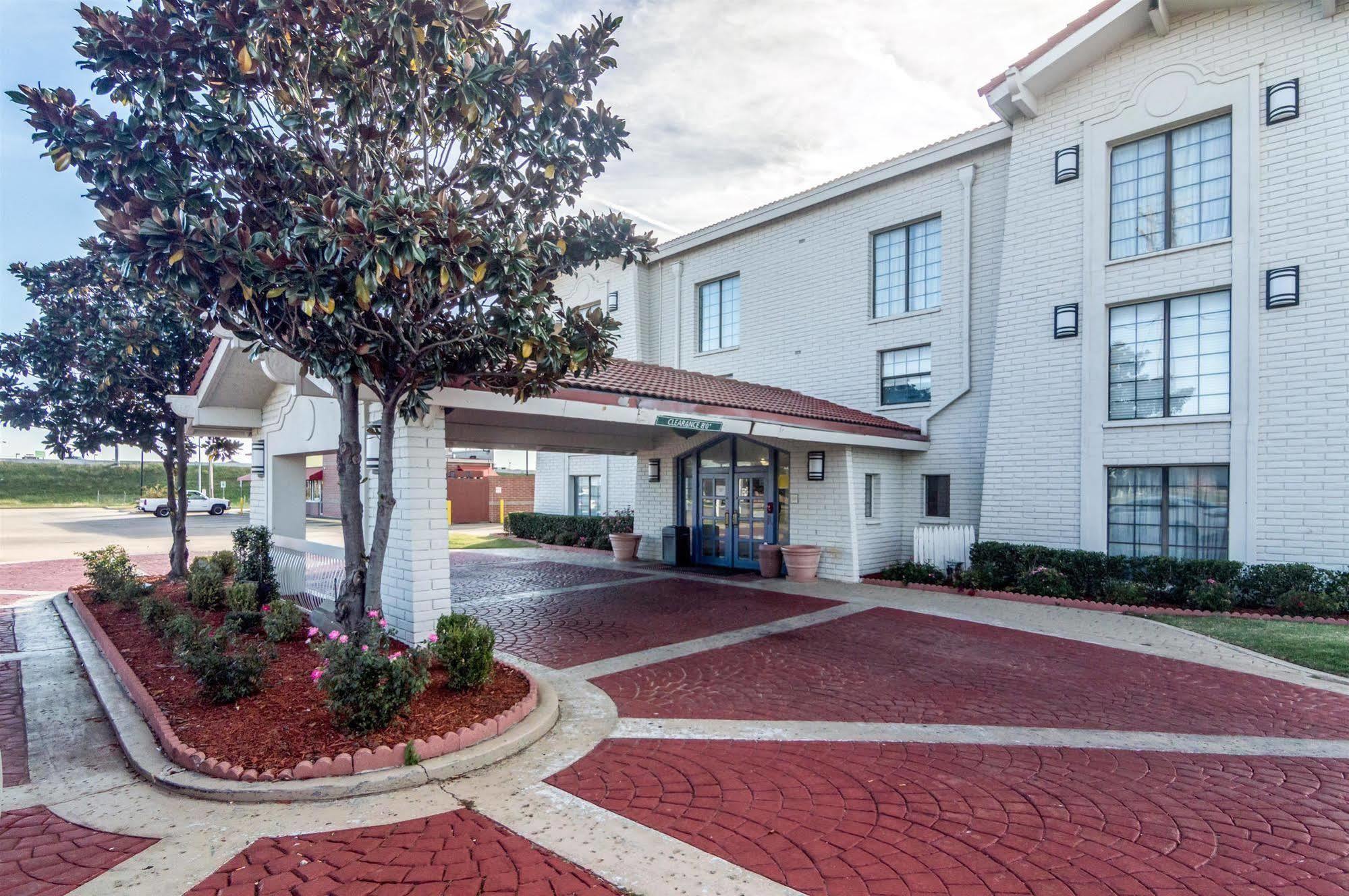 Econo Lodge Del City Exterior foto