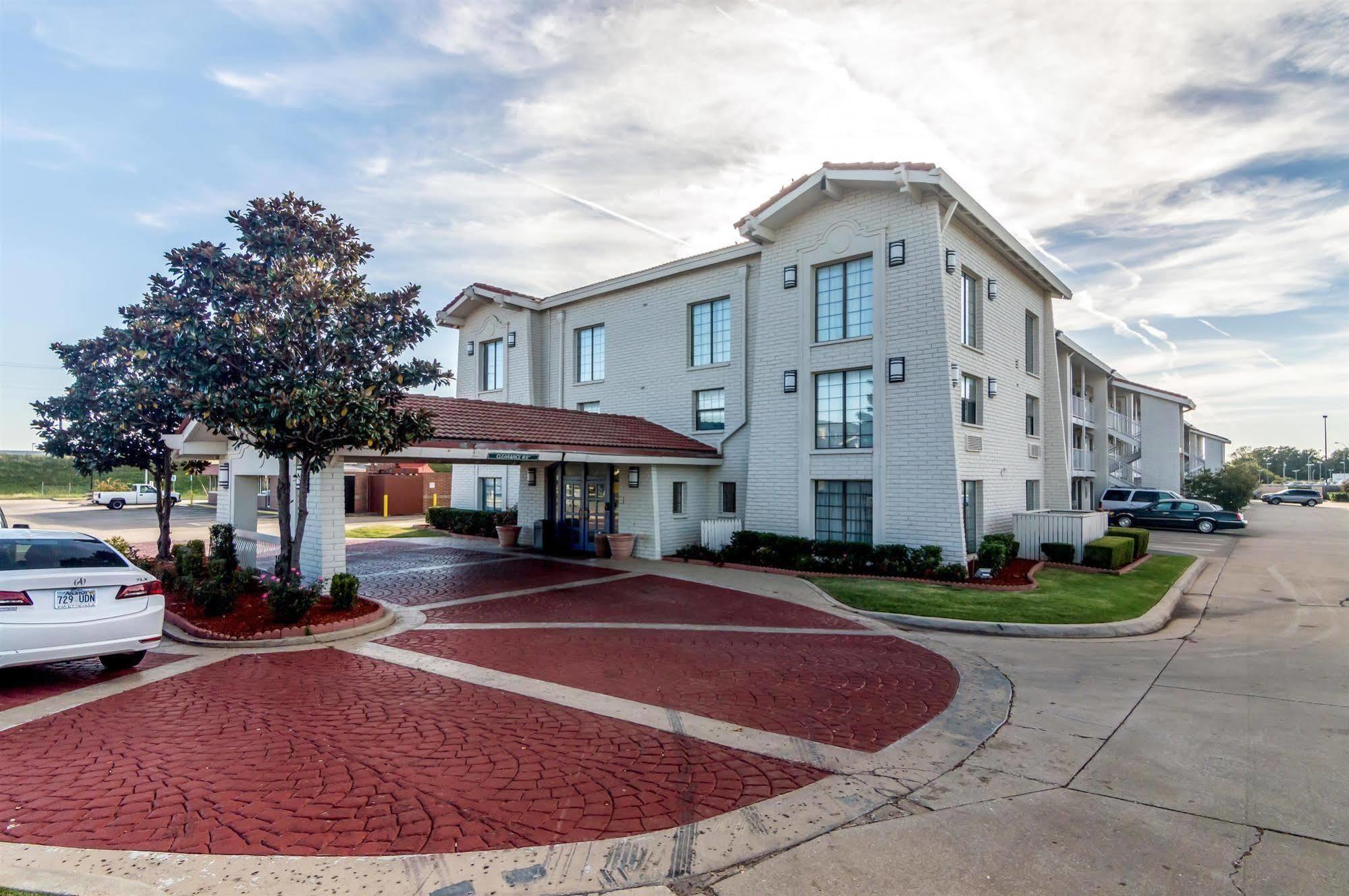 Econo Lodge Del City Exterior foto